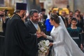 ロシア・サンクトペテルブルクのイサク大聖堂で行われたゲオルギー・ミハイロビッチ・ロマノフ氏とレベッカ・ビルジニア・ベッタリーニさんの結婚式（2021年10月1日撮影）。(c)Olga MALTSEVA / AFP