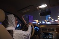 サウジアラビアのリヤドで、午前0時を過ぎ女性の車の運転が解禁されたことを受け、始めて車で道路に出た女性（2018年6月24日撮影）。(c)AFP/FAYEZ NURELDINE