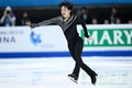 23-24フィギュアスケートグランプリ（GP）ファイナル、男子シングル・ショートプログラム（SP）。演技に臨む鍵山優真（2023年12月7日撮影）。(c)WANG Zhao / AFP