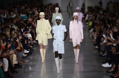 「マックス・マーラ」20年春夏