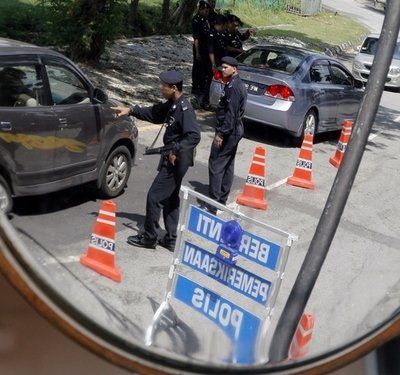 警察署長の車盗んだ窃盗犯、慌てて返却 マレーシア