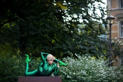 おじいさんもあぜん、国際曲芸大会開幕 ドイツ