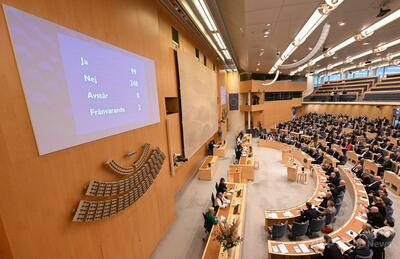 スウェーデン議会、中道左派党首の首相指名を否決　政権樹立行き詰まる中
