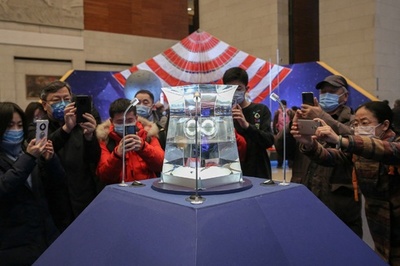 「偉大な一歩」目指して…激化する月開発競争