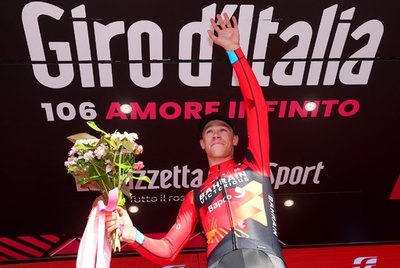 【今日のジロ】ミランが集団スプリント制し第2ステージ優勝