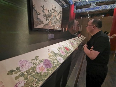 宋・元時代の書画がお目見え 故宮で「古代花木」文化財特別展 