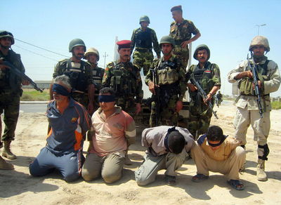 イラクのアルカイダ掃討作戦、4人を拘束