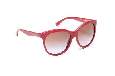 「ドルチェ＆ガッバーナ」新作アイウェアの魅力を動画で