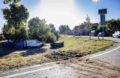 バーベキュー中にトラック突っ込み6人死亡 オランダ