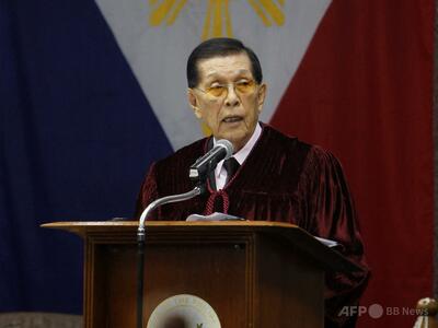 フィリピンのエンリレ元国防相死去、101歳 厳令立案に関与