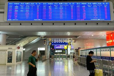 台風13号接近で中国東部に最高レベルの警戒警報、1500便以上が欠航