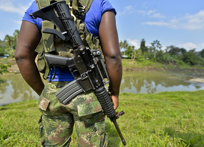 コロンビア政府、左翼ゲリラELNと和平交渉開始