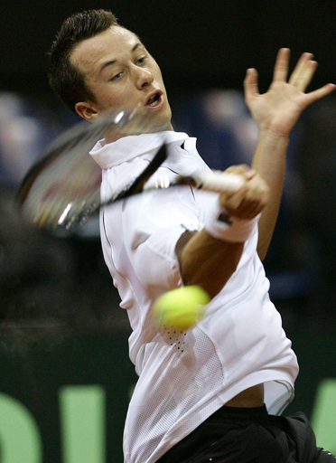 ドイツ コールシュライバーが第1試合制し1勝目