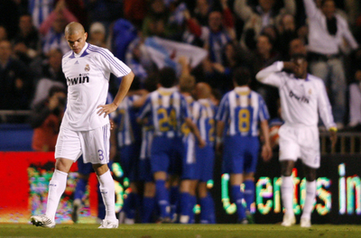 レアル・マドリード アウェーでデポルティボに敗れる