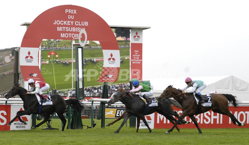 ローマン フランスダービーを制す 写真7枚 ファッション ニュースならmode Press Powered By Afpbb News