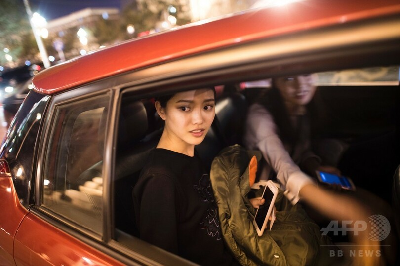 欧米で売れるのは「一重まぶたの子」… 中国人モデルの葛藤