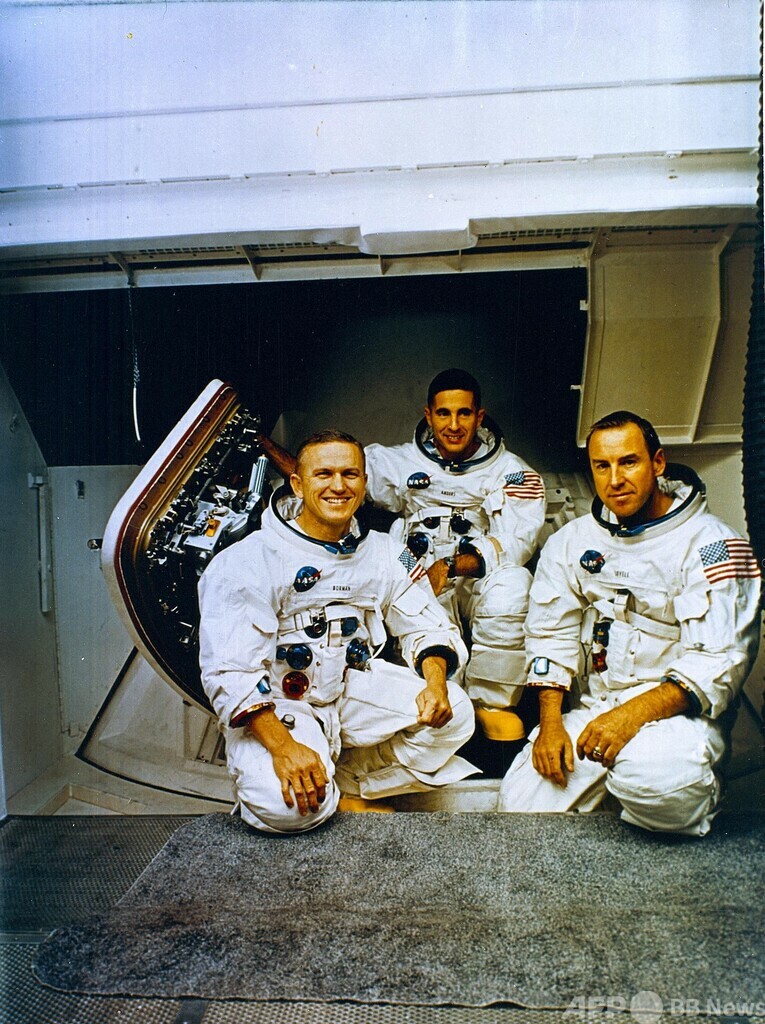 アポロ8号の飛行士、飛行機事故死 「地球の出」写真を撮影