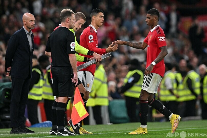 テン・ハーフ監督、先発落ちもロナウドは「今後役割果たす」