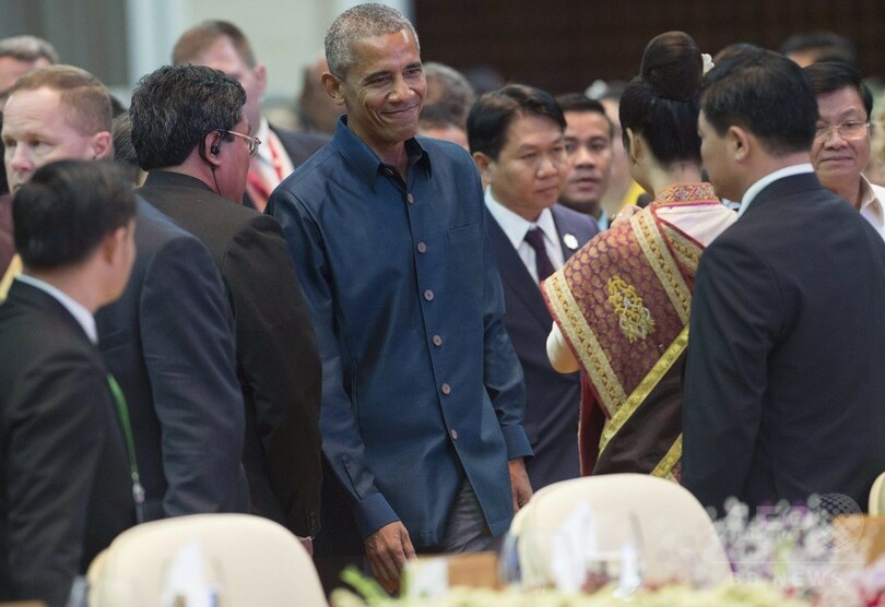 オバマ氏とフィリピン大統領が面会 夕食会前に短く言葉交わす