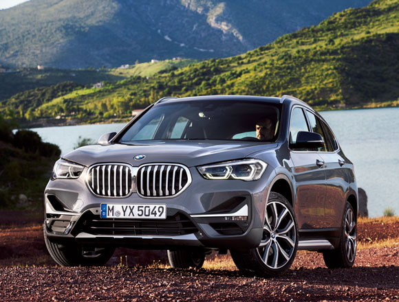 BMWのコンパクトSUV、X1がフェイスリフト。キドニー・グリルが拡大。 BMWのコンパクトSUV、X1がフェイスリフト。キドニー・グリルが拡大。