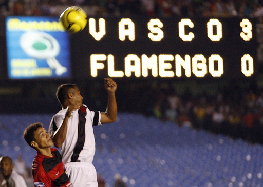 サッカー リオ・デ・ジャネイロ州選手権＞ロマーリオ 通算1000ゴールに