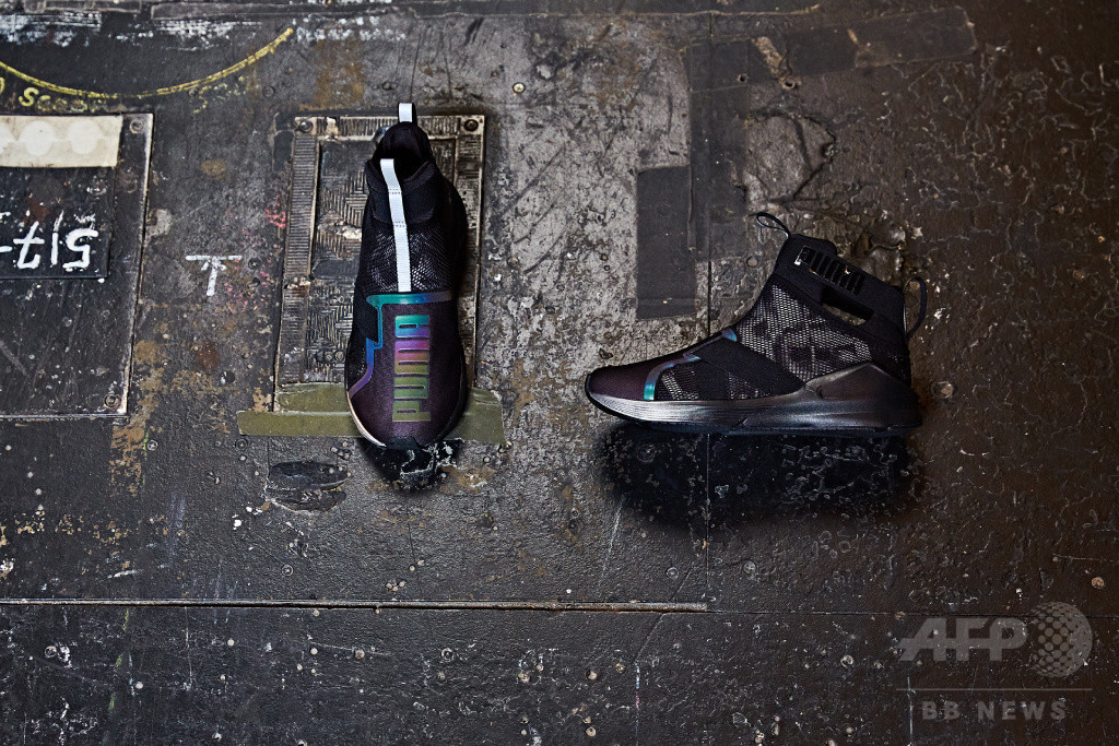 「プーマ」白鳥の湖からインスパイアされた“スワンパック”