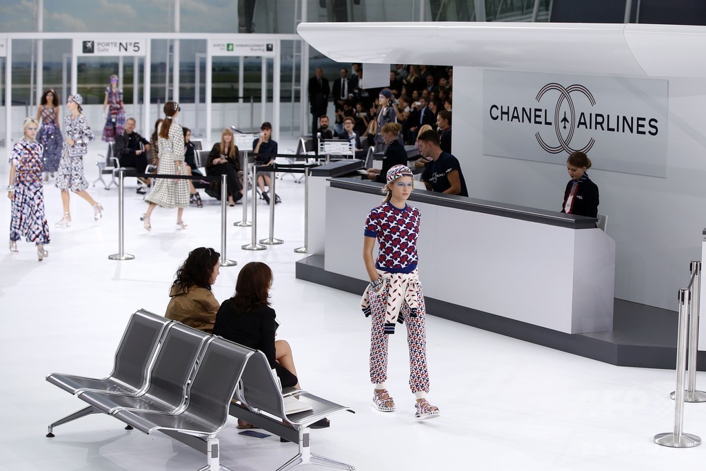 「シャネル」16年春夏コレクション
