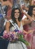 2014年大会の優勝者、コロンビア代表のパウリーナ・ベガ（Paulina Vega）さん。米マイアミで開かれた最終選考会で（2015年1月25日撮影）。(c)AFP/TIMOTHY  A. CLARY