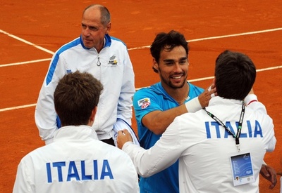 イタリアが先勝、マレーの試合は日没サスペンデッドに デビス杯