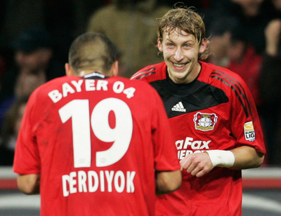 首位レバークーゼンがシュツットガルトに快勝、バイエルンは4位に浮上