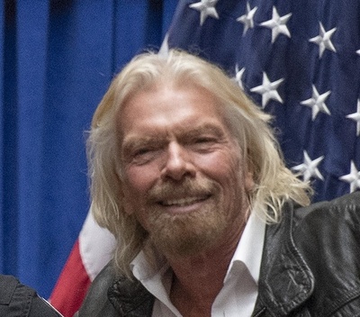 ヴァージン、年内に世界初の上場宇宙旅行会社に 米投資会社と合併