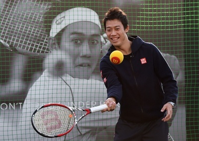 錦織圭が都内でイベントに参加、子どもたちと交流