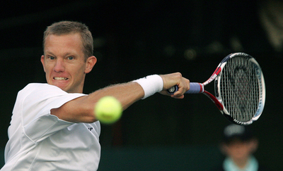 スウェーデン ヨハンソンが第2試合制し五分に