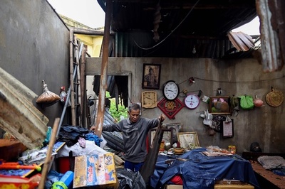 土砂崩れなどで21人死亡 台風18号直撃のベトナム中部