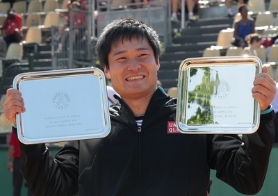 国枝 車いすの部で2冠 単は4連覇、全仏オープン