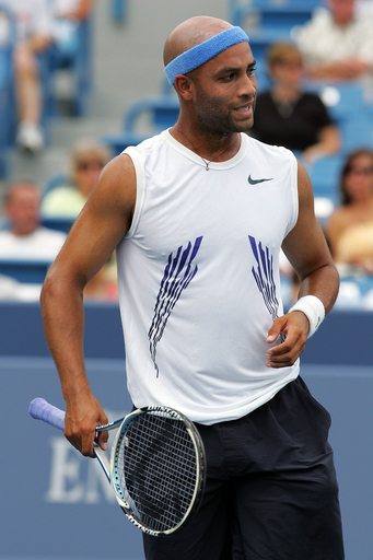 ブレーク シモン下し3回戦へ