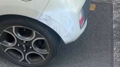 「善意は分かるが衝撃的」車の補修に“謎のペイント” …韓国・状態悪化させた高齢男性に車主困惑