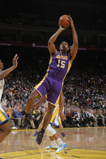 プレーオフ目指すレイカーズのワールドピースが負傷