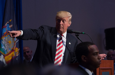 トランプ氏、プーチン氏の方がオバマ氏より「はるかに」指導者