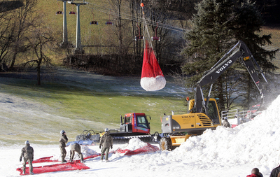 ＜06-07アルペンスキーW杯＞ハーネンカムレースの準備が進められる - オーストリア
