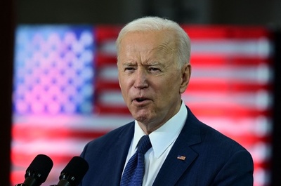 バイデン氏「科学に従うべき」 観客動員増やす米スポーツ界に苦言