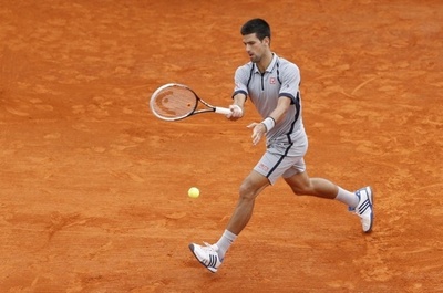 ジョコビッチ、ナダルとの決勝に進出 モンテカルロ・オープン