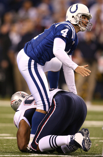 コルツ ペイトリオッツとの接戦を制し連敗止める