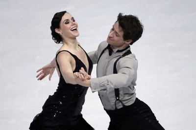 ヴァーチュー/モイア組が首位発進、エリック ・ボンパール杯