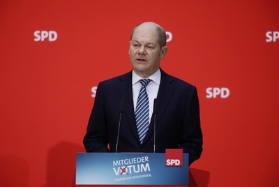 ドイツ第2党、「大連立」を承認 メルケル氏の4期目政権発足へ