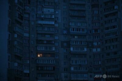 ウクライナ首都で約1600棟暖房使えず 氷点下20度の中