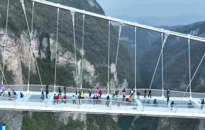 晩秋も外国人の中国旅行ブーム続く 張家界は韓国人とドイツ人に特に人気