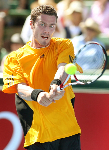 サフィン マレーを破り白星発進を飾る