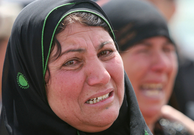 クルド人自治区での自爆攻撃などで60人以上死亡 - イラク