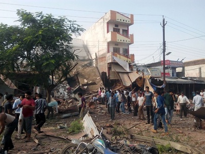 インドの飲食店でガス爆発、85人死亡